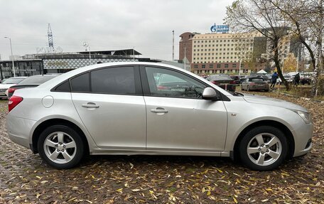Chevrolet Cruze II, 2011 год, 750 000 рублей, 8 фотография