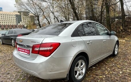 Chevrolet Cruze II, 2011 год, 750 000 рублей, 3 фотография