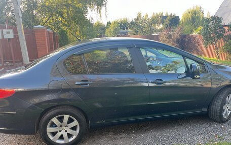 Peugeot 408 I рестайлинг, 2013 год, 700 000 рублей, 2 фотография