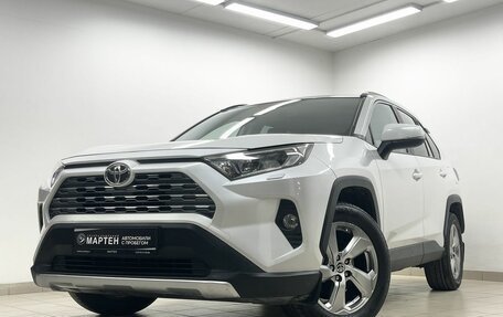 Toyota RAV4, 2020 год, 3 520 000 рублей, 7 фотография