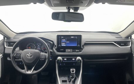 Toyota RAV4, 2020 год, 3 520 000 рублей, 19 фотография