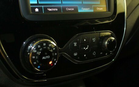 Renault Kaptur I рестайлинг, 2017 год, 1 280 000 рублей, 13 фотография