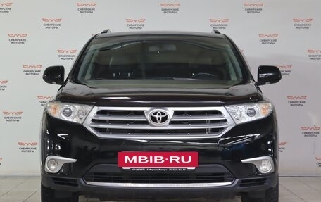 Toyota Highlander III, 2011 год, 1 700 000 рублей, 2 фотография