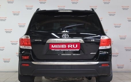 Toyota Highlander III, 2011 год, 1 700 000 рублей, 5 фотография