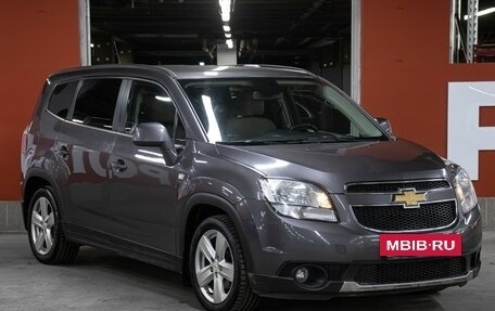 Chevrolet Orlando I, 2011 год, 929 000 рублей, 3 фотография