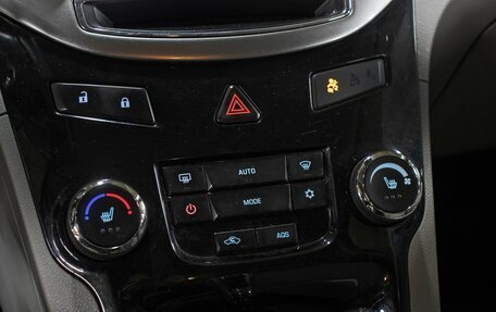 Chevrolet Orlando I, 2011 год, 929 000 рублей, 18 фотография