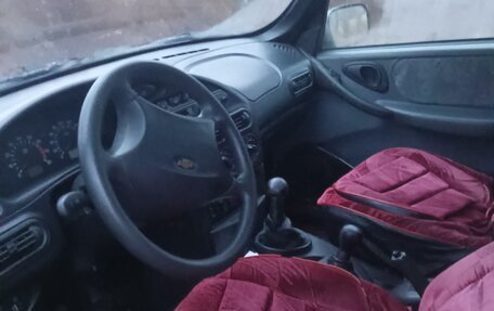 Chevrolet Niva I рестайлинг, 2004 год, 239 990 рублей, 11 фотография