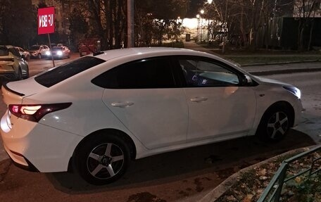 Hyundai Solaris II рестайлинг, 2017 год, 850 000 рублей, 6 фотография