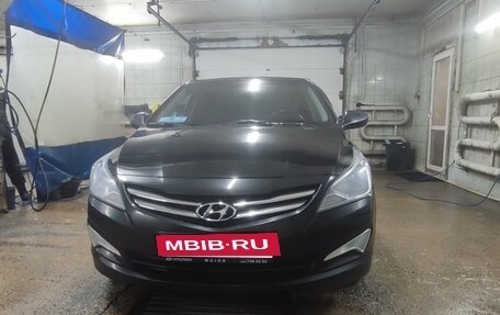 Hyundai Solaris II рестайлинг, 2016 год, 1 200 000 рублей, 2 фотография