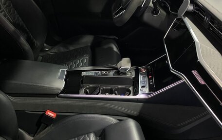 Audi RS 6, 2022 год, 14 700 000 рублей, 14 фотография