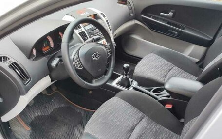 KIA cee'd I рестайлинг, 2009 год, 560 000 рублей, 6 фотография