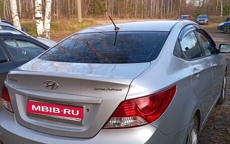 Hyundai Solaris II рестайлинг, 2011 год, 600 000 рублей, 4 фотография