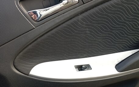 Hyundai Solaris II рестайлинг, 2011 год, 600 000 рублей, 15 фотография