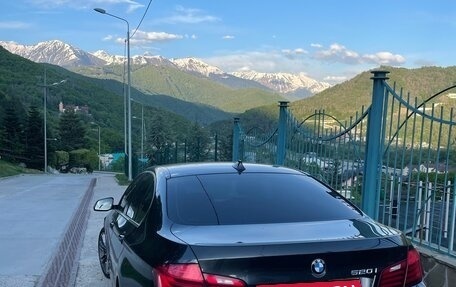 BMW 5 серия, 2014 год, 1 700 000 рублей, 10 фотография