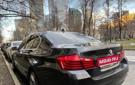 BMW 5 серия, 2014 год, 1 700 000 рублей, 13 фотография