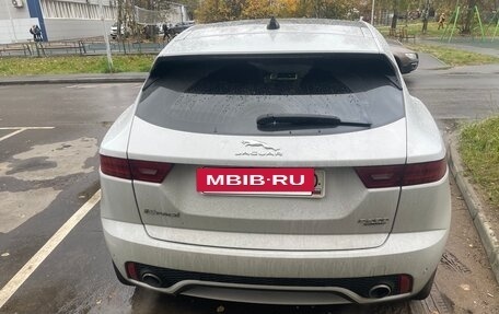 Jaguar E-Pace, 2019 год, 2 250 000 рублей, 4 фотография