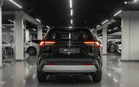 Toyota RAV4, 2025 год, 4 290 000 рублей, 6 фотография