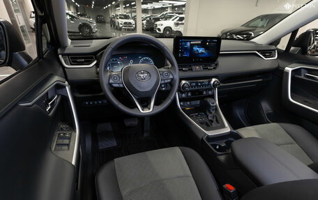 Toyota RAV4, 2025 год, 4 290 000 рублей, 7 фотография