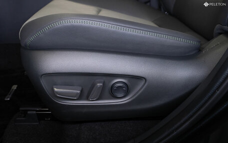 Toyota RAV4, 2025 год, 4 290 000 рублей, 20 фотография