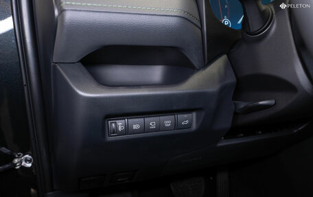 Toyota RAV4, 2025 год, 4 290 000 рублей, 21 фотография