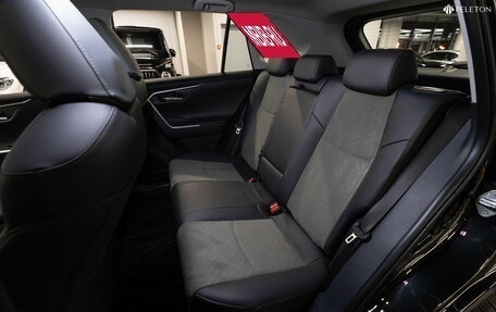 Toyota RAV4, 2025 год, 4 290 000 рублей, 12 фотография