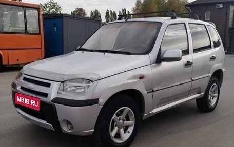 Chevrolet Niva I рестайлинг, 2005 год, 195 000 рублей, 1 фотография