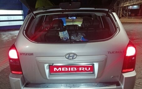 Hyundai Tucson III, 2008 год, 1 550 000 рублей, 17 фотография