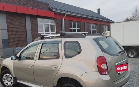 Renault Duster I рестайлинг, 2014 год, 955 000 рублей, 2 фотография