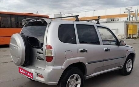 Chevrolet Niva I рестайлинг, 2005 год, 195 000 рублей, 3 фотография