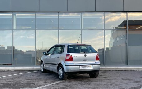 Volkswagen Polo IV рестайлинг, 2004 год, 299 000 рублей, 5 фотография