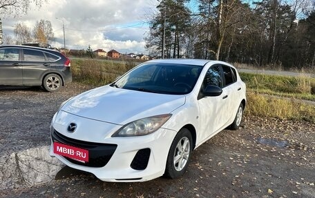 Mazda 3, 2011 год, 800 000 рублей, 2 фотография