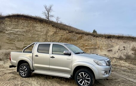 Toyota Hilux VII, 2012 год, 2 050 000 рублей, 3 фотография