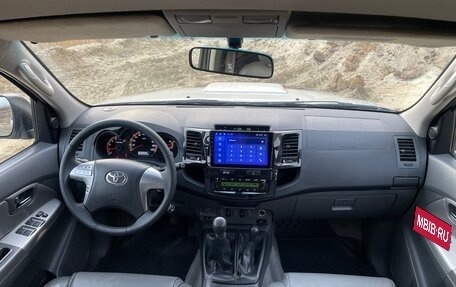 Toyota Hilux VII, 2012 год, 2 050 000 рублей, 7 фотография