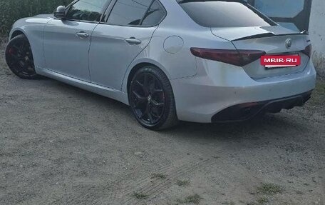 Alfa Romeo Giulia II, 2020 год, 2 400 000 рублей, 3 фотография