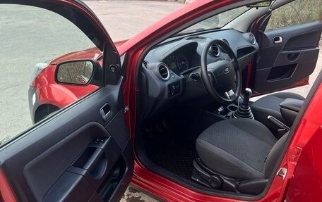 Ford Fiesta, 2006 год, 350 000 рублей, 13 фотография