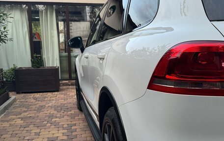 Volkswagen Touareg III, 2012 год, 2 250 000 рублей, 10 фотография