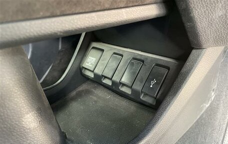 Honda Vezel, 2017 год, 1 400 000 рублей, 15 фотография