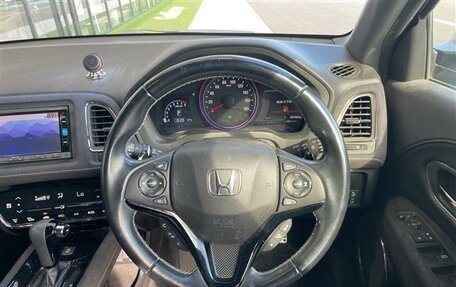 Honda Vezel, 2017 год, 1 400 000 рублей, 9 фотография