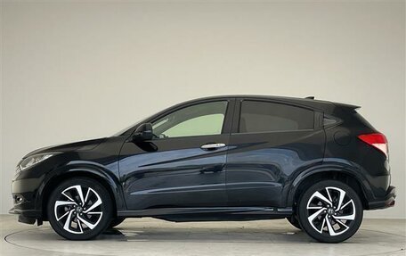 Honda Vezel, 2017 год, 1 400 000 рублей, 7 фотография