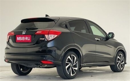 Honda Vezel, 2017 год, 1 400 000 рублей, 4 фотография