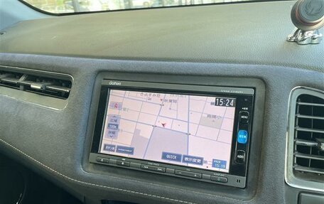 Honda Vezel, 2017 год, 1 400 000 рублей, 24 фотография