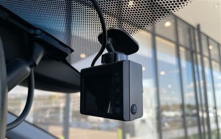 Honda Vezel, 2017 год, 1 400 000 рублей, 38 фотография