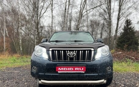 Toyota Land Cruiser Prado 150 рестайлинг 2, 2012 год, 2 400 000 рублей, 2 фотография