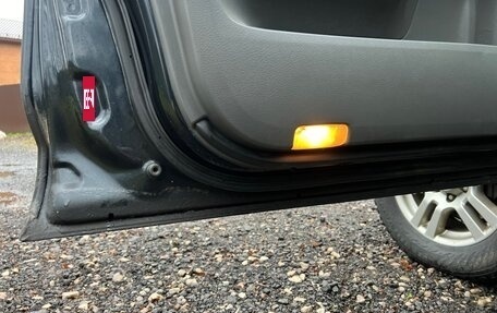 Toyota Land Cruiser Prado 150 рестайлинг 2, 2012 год, 2 400 000 рублей, 30 фотография