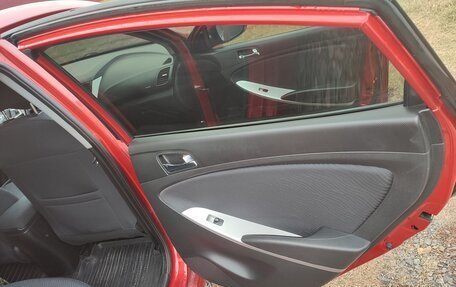 Hyundai Solaris II рестайлинг, 2012 год, 950 000 рублей, 7 фотография