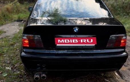 BMW 3 серия, 1992 год, 285 000 рублей, 5 фотография