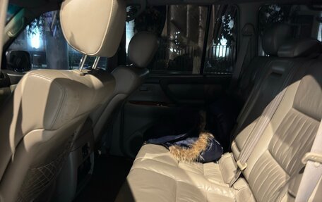 Toyota Land Cruiser 100 рестайлинг 2, 2004 год, 1 750 000 рублей, 14 фотография