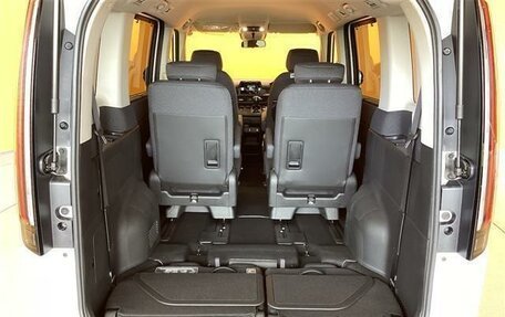 Honda Stepwgn, 2025 год, 2 690 000 рублей, 17 фотография