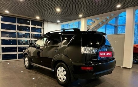 Mitsubishi Outlander III рестайлинг 3, 2010 год, 883 000 рублей, 5 фотография