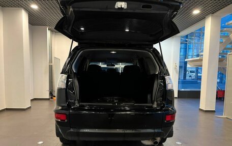 Mitsubishi Outlander III рестайлинг 3, 2010 год, 883 000 рублей, 34 фотография